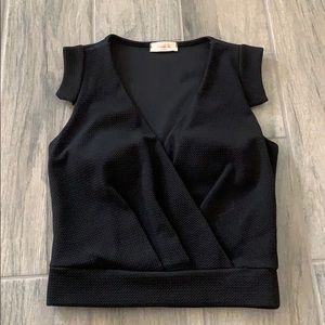 Sarah la USA black blouse